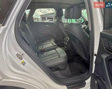 Білий Ауді Ку 5, об'ємом двигуна 1.98 л та пробігом 111 тис. км за 9500 $, фото 5 на Automoto.ua