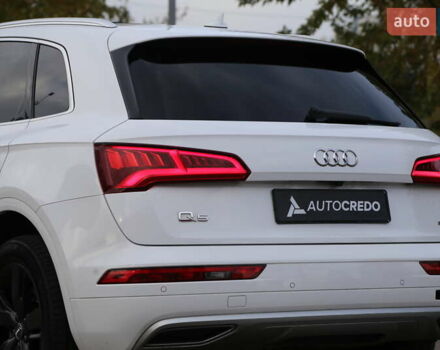 Білий Ауді Ку 5, об'ємом двигуна 1.98 л та пробігом 111 тис. км за 23900 $, фото 8 на Automoto.ua