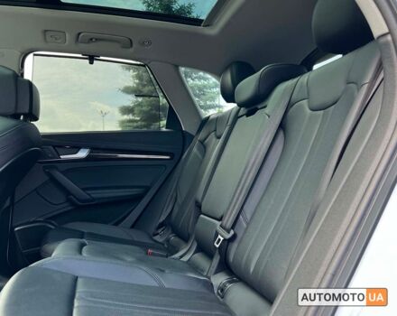 Белый Ауди Ку 5, объемом двигателя 2 л и пробегом 160 тыс. км за 28600 $, фото 10 на Automoto.ua