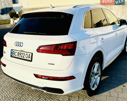 Белый Ауди Ку 5, объемом двигателя 1.98 л и пробегом 92 тыс. км за 25500 $, фото 5 на Automoto.ua