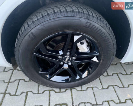 Білий Ауді Ку 5, об'ємом двигуна 2 л та пробігом 148 тис. км за 21500 $, фото 9 на Automoto.ua