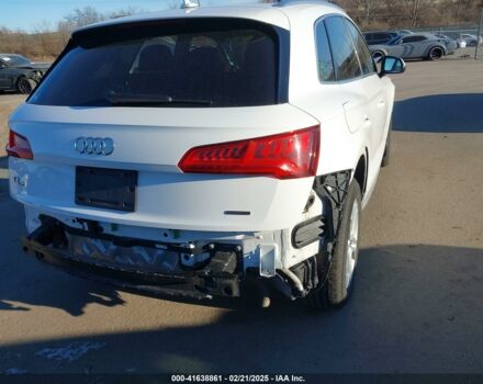 Белый Ауди Ку 5, объемом двигателя 2 л и пробегом 105 тыс. км за 17950 $, фото 5 на Automoto.ua