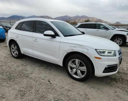 Білий Ауді Ку 5, об'ємом двигуна 2 л та пробігом 112 тис. км за 5500 $, фото 2 на Automoto.ua