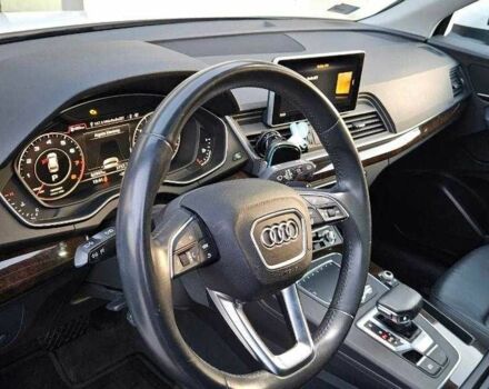 Белый Ауди Ку 5, объемом двигателя 2 л и пробегом 67 тыс. км за 13700 $, фото 7 на Automoto.ua