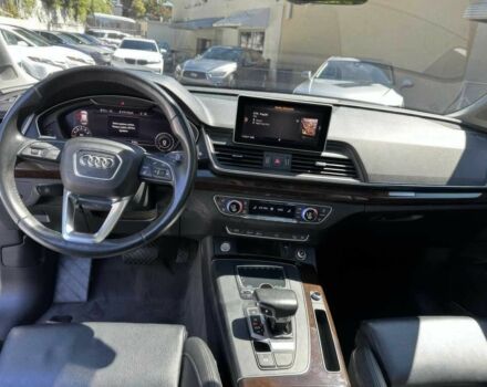 Белый Ауди Ку 5, объемом двигателя 2 л и пробегом 38 тыс. км за 12500 $, фото 8 на Automoto.ua