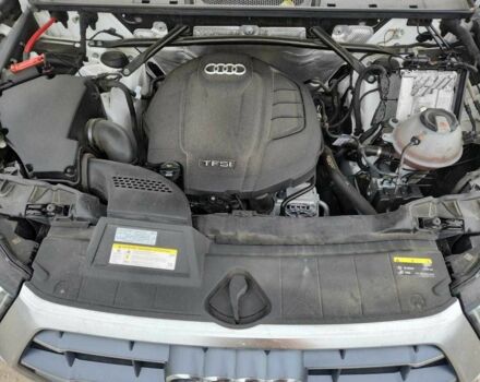 Білий Ауді Ку 5, об'ємом двигуна 2 л та пробігом 112 тис. км за 5500 $, фото 10 на Automoto.ua