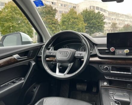 Белый Ауди Ку 5, объемом двигателя 2 л и пробегом 158 тыс. км за 24000 $, фото 12 на Automoto.ua