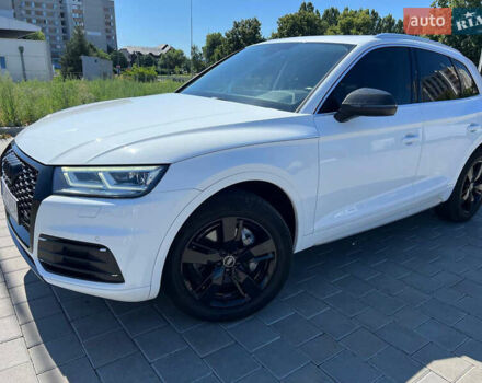 Белый Ауди Ку 5, объемом двигателя 1.98 л и пробегом 125 тыс. км за 29950 $, фото 3 на Automoto.ua