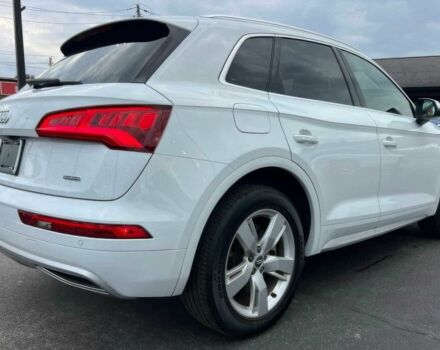 Білий Ауді Ку 5, об'ємом двигуна 2 л та пробігом 36 тис. км за 12500 $, фото 4 на Automoto.ua