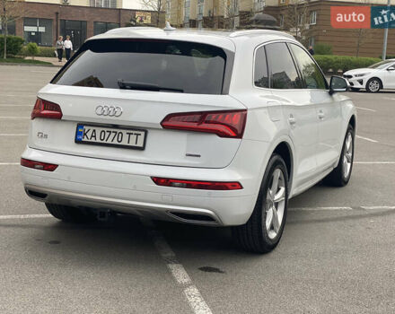 Белый Ауди Ку 5, объемом двигателя 2 л и пробегом 66 тыс. км за 32400 $, фото 3 на Automoto.ua