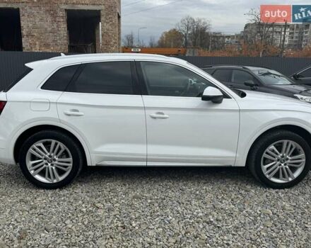 Белый Ауди Ку 5, объемом двигателя 1.98 л и пробегом 92 тыс. км за 31500 $, фото 3 на Automoto.ua