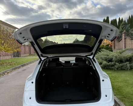 Білий Ауді Ку 5, об'ємом двигуна 1.98 л та пробігом 211 тис. км за 22300 $, фото 9 на Automoto.ua