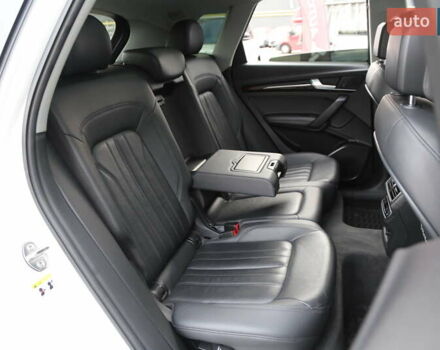 Білий Ауді Ку 5, об'ємом двигуна 1.98 л та пробігом 111 тис. км за 23900 $, фото 11 на Automoto.ua