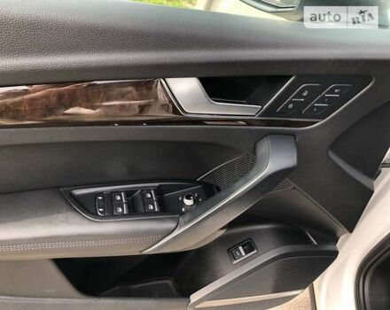 Білий Ауді Ку 5, об'ємом двигуна 1.98 л та пробігом 175 тис. км за 26000 $, фото 17 на Automoto.ua