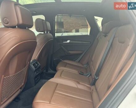 Белый Ауди Ку 5, объемом двигателя 1.98 л и пробегом 92 тыс. км за 31500 $, фото 20 на Automoto.ua