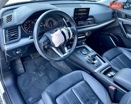 Білий Ауді Ку 5, об'ємом двигуна 1.98 л та пробігом 148 тис. км за 16400 $, фото 51 на Automoto.ua