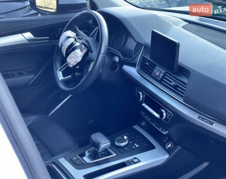 Білий Ауді Ку 5, об'ємом двигуна 1.98 л та пробігом 148 тис. км за 16400 $, фото 33 на Automoto.ua