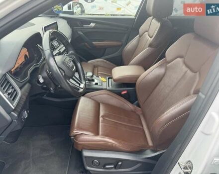 Белый Ауди Ку 5, объемом двигателя 1.98 л и пробегом 92 тыс. км за 31500 $, фото 12 на Automoto.ua