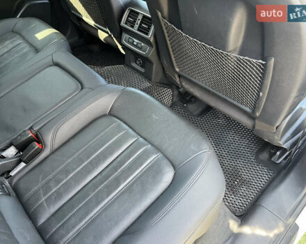 Белый Ауди Ку 5, объемом двигателя 1.98 л и пробегом 87 тыс. км за 29000 $, фото 16 на Automoto.ua