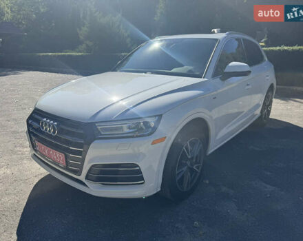 Белый Ауди Ку 5, объемом двигателя 1.98 л и пробегом 91 тыс. км за 37500 $, фото 23 на Automoto.ua
