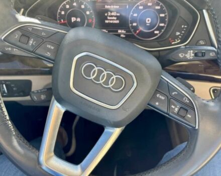 Белый Ауди Ку 5, объемом двигателя 2 л и пробегом 37 тыс. км за 11000 $, фото 7 на Automoto.ua