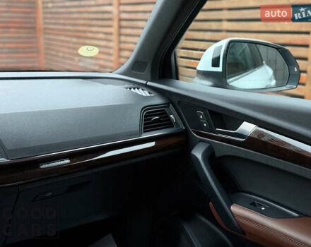 Белый Ауди Ку 5, объемом двигателя 1.98 л и пробегом 67 тыс. км за 30000 $, фото 22 на Automoto.ua