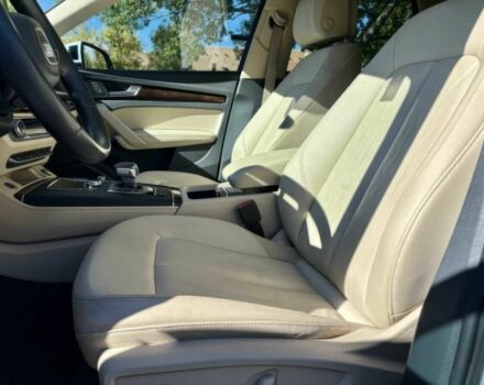 Белый Ауди Ку 5, объемом двигателя 2 л и пробегом 47 тыс. км за 12500 $, фото 9 на Automoto.ua