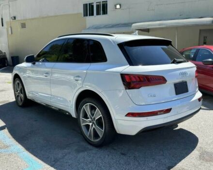 Белый Ауди Ку 5, объемом двигателя 2 л и пробегом 38 тыс. км за 12500 $, фото 4 на Automoto.ua