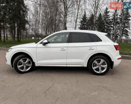 Белый Ауди Ку 5, объемом двигателя 1.98 л и пробегом 118 тыс. км за 25500 $, фото 5 на Automoto.ua