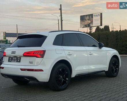 Білий Ауді Ку 5, об'ємом двигуна 2 л та пробігом 148 тис. км за 21500 $, фото 7 на Automoto.ua