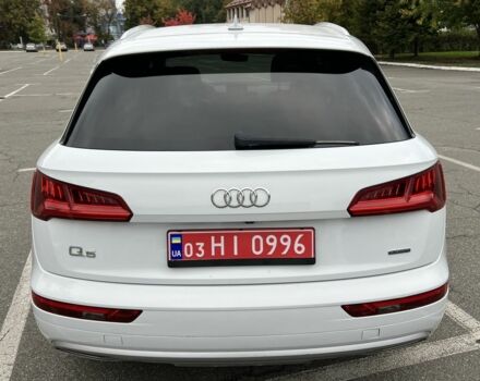 Белый Ауди Ку 5, объемом двигателя 2 л и пробегом 158 тыс. км за 24000 $, фото 3 на Automoto.ua