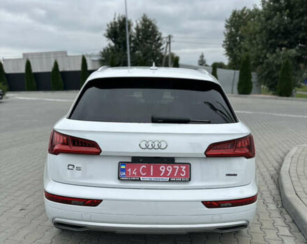 Ауди Ку 5 2019 в Тернополе на Automoto.ua Белый Ауди Ку 5, объемом двигателя 2 л и пробегом 64 тыс. км за 24700 $, фото 5 на Automoto.ua