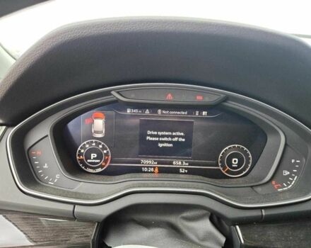 Білий Ауді Ку 5, об'ємом двигуна 2 л та пробігом 112 тис. км за 5500 $, фото 6 на Automoto.ua