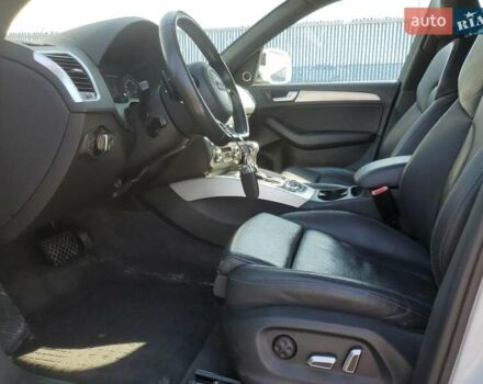 Белый Ауди Ку 5, объемом двигателя 2 л и пробегом 177 тыс. км за 3300 $, фото 6 на Automoto.ua