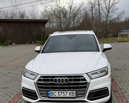 Белый Ауди Ку 5, объемом двигателя 2 л и пробегом 95 тыс. км за 29000 $, фото 2 на Automoto.ua