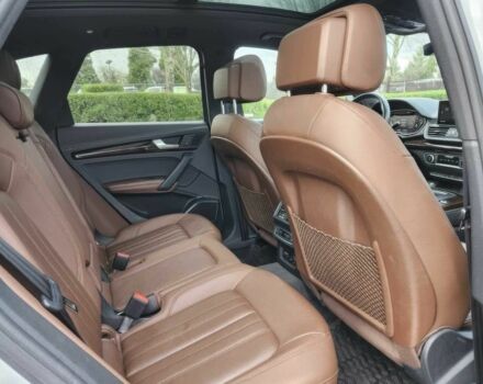 Білий Ауді Ку 5, об'ємом двигуна 2 л та пробігом 37 тис. км за 19200 $, фото 7 на Automoto.ua