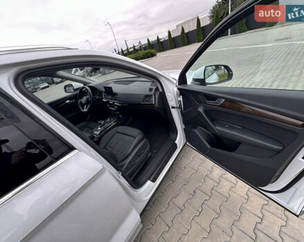 Ауди Ку 5 2019 в Тернополе на Automoto.ua Белый Ауди Ку 5, объемом двигателя 2 л и пробегом 64 тыс. км за 24700 $, фото 12 на Automoto.ua