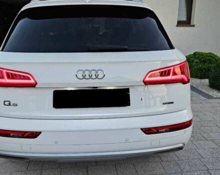 Белый Ауди Ку 5, объемом двигателя 2 л и пробегом 67 тыс. км за 13700 $, фото 5 на Automoto.ua