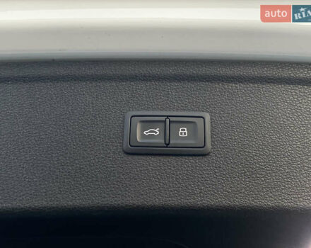 Білий Ауді Ку 5, об'ємом двигуна 2 л та пробігом 148 тис. км за 21500 $, фото 39 на Automoto.ua