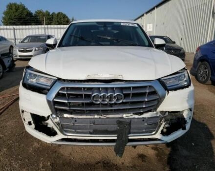 Белый Ауди Ку 5, объемом двигателя 2 л и пробегом 148 тыс. км за 16499 $, фото 5 на Automoto.ua