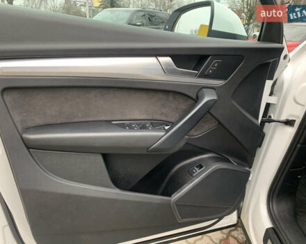 Белый Ауди Ку 5, объемом двигателя 2 л и пробегом 188 тыс. км за 31700 $, фото 48 на Automoto.ua