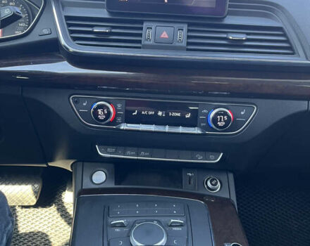 Белый Ауди Ку 5, объемом двигателя 1.98 л и пробегом 87 тыс. км за 29000 $, фото 20 на Automoto.ua