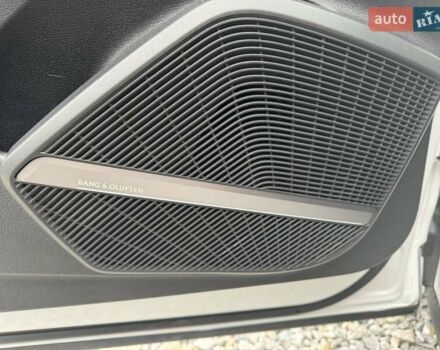 Белый Ауди Ку 5, объемом двигателя 1.98 л и пробегом 92 тыс. км за 31500 $, фото 23 на Automoto.ua