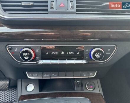 Белый Ауди Ку 5, объемом двигателя 1.98 л и пробегом 102 тыс. км за 27000 $, фото 12 на Automoto.ua