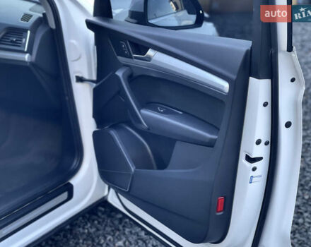 Білий Ауді Ку 5, об'ємом двигуна 1.98 л та пробігом 148 тис. км за 16400 $, фото 31 на Automoto.ua