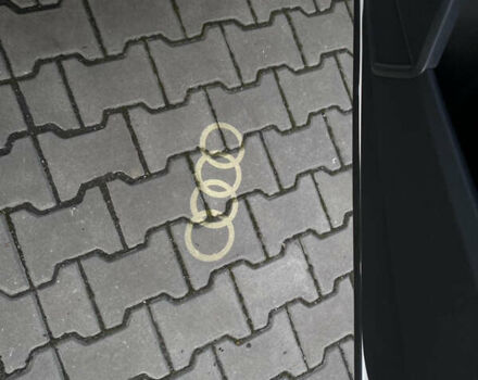 Білий Ауді Ку 5, об'ємом двигуна 2 л та пробігом 148 тис. км за 21500 $, фото 13 на Automoto.ua