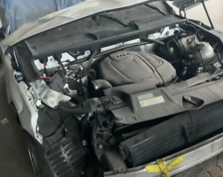 Белый Ауди Ку 5, объемом двигателя 2 л и пробегом 68 тыс. км за 6500 $, фото 8 на Automoto.ua