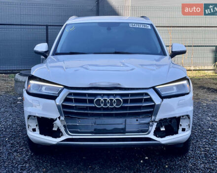 Білий Ауді Ку 5, об'ємом двигуна 1.98 л та пробігом 148 тис. км за 16400 $, фото 2 на Automoto.ua