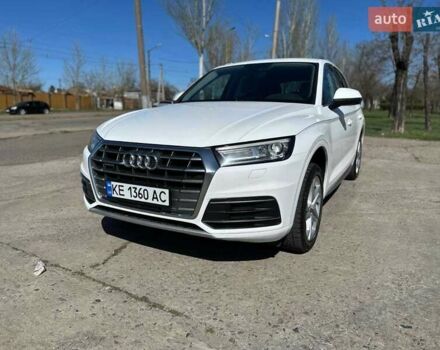 Белый Ауди Ку 5, объемом двигателя 1.98 л и пробегом 95 тыс. км за 29999 $, фото 1 на Automoto.ua