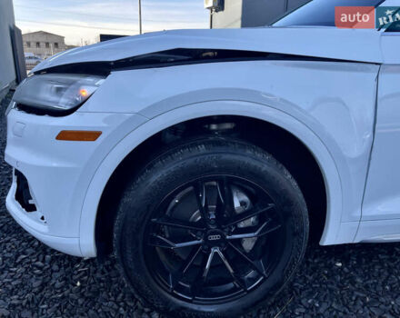 Білий Ауді Ку 5, об'ємом двигуна 1.98 л та пробігом 148 тис. км за 16400 $, фото 11 на Automoto.ua